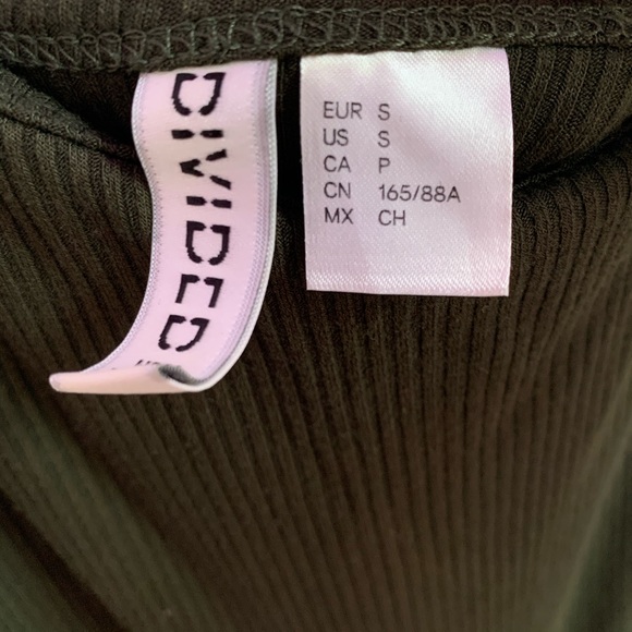 Olive Green Body-Con Midi Ribbed Dress SIZE: S/M - Picture 3 of 3